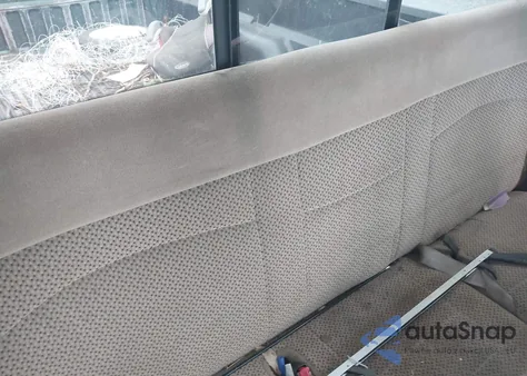 1999 Ford F-150 Lariat/Xl/Xlt from USA, damaged, VIN 1FTRX18L1XNB10320